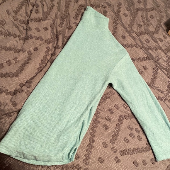 Old Navy Sweaters - Old Navy Mock Neck Sweater